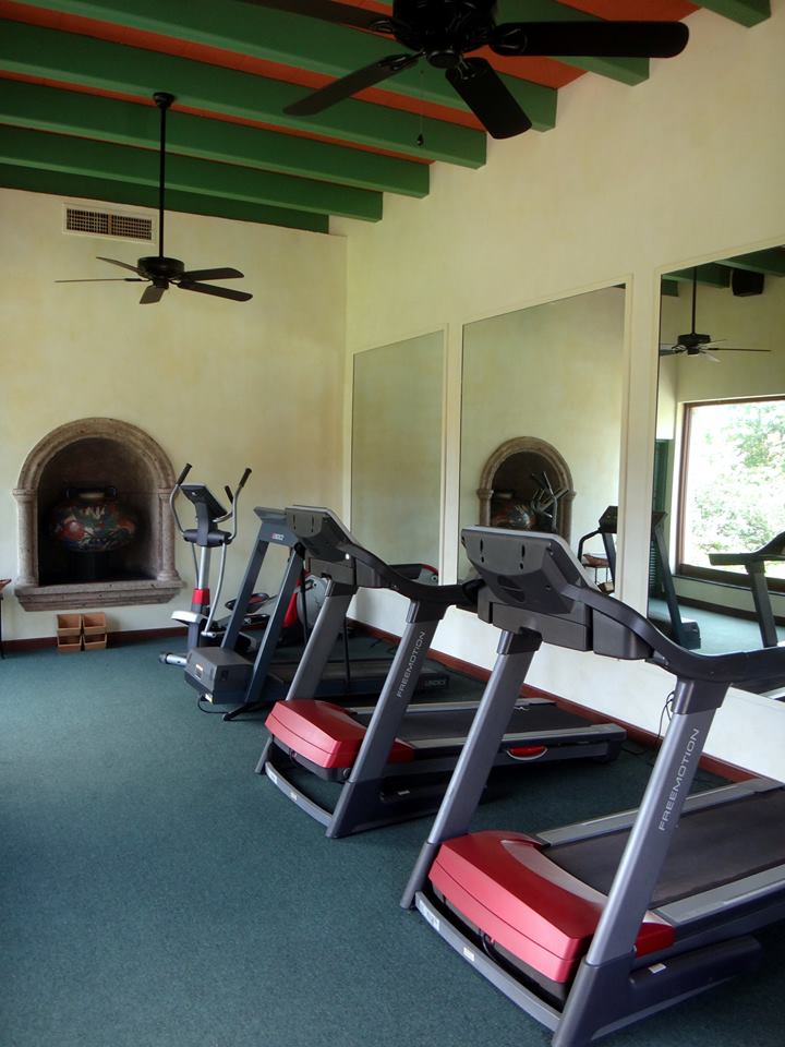 gimnasio-hacienda-de-los-santos